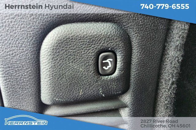 Used 2023 Dodge Durango GT image 28