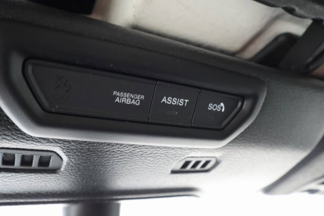 Used 2023 Jeep Wrangler Sahara image 17