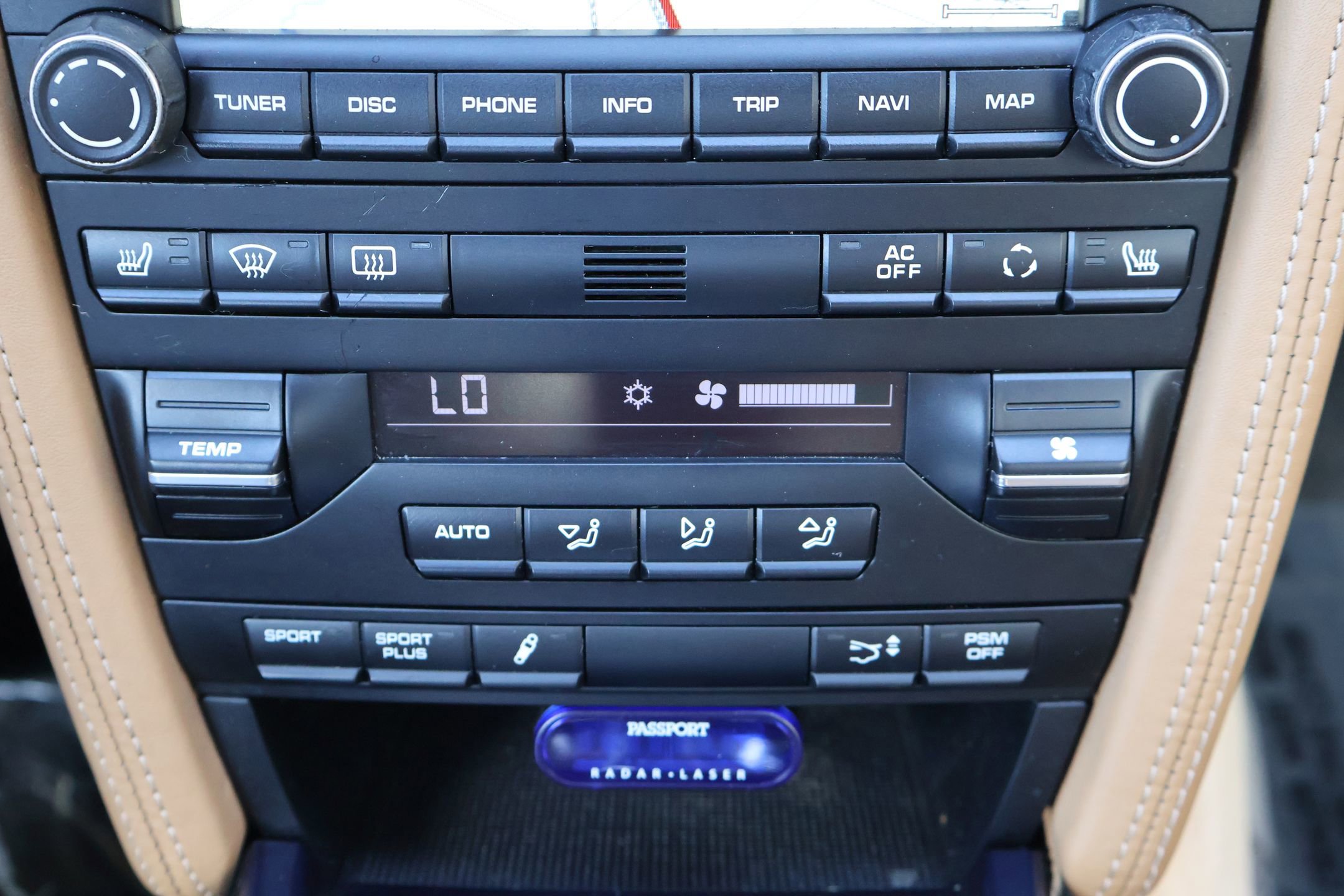 Used 2011 Porsche 911 Turbo S image 20