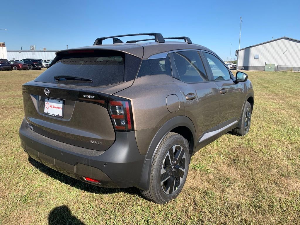 New 2026 Nissan Kicks SV w/ SV Premium Package AWD/4WD image 5