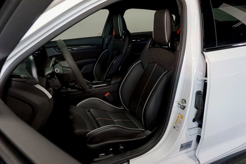 Used 2025 Cadillac CT5 V Blackwing w/ Precision Package image 9