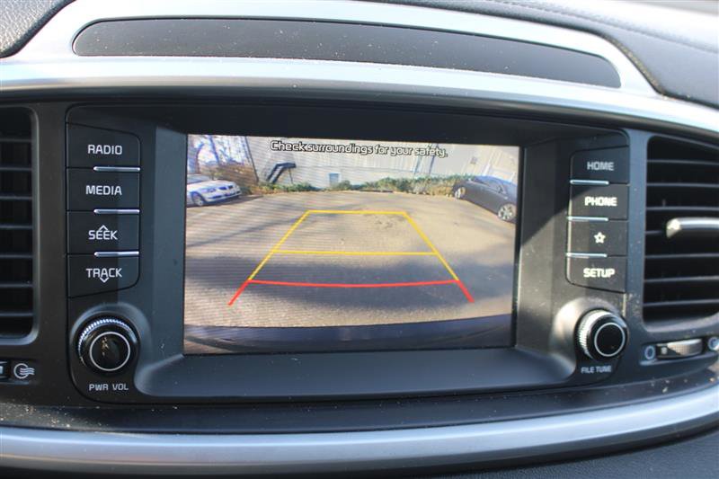 Used 2019 Kia Sorento L FWD image 19