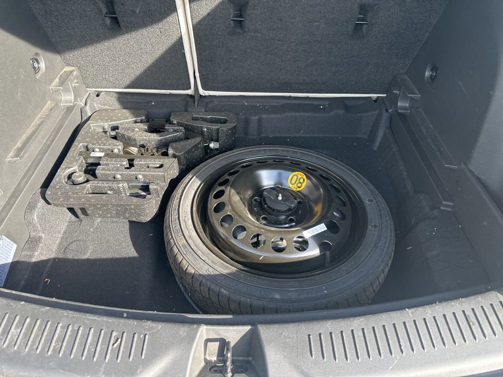 Used 2022 Buick Encore GX Essence w/ Advanced Technology Package FWD image 25
