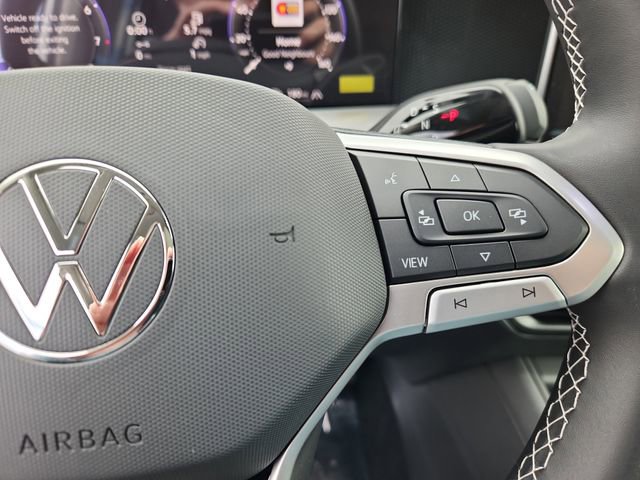 New 2026 Volkswagen Tiguan SE image 13