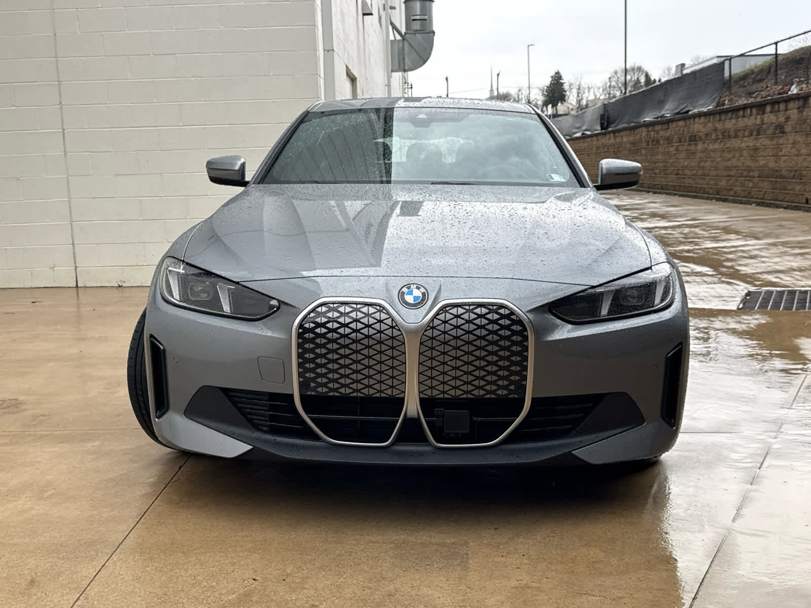 New 2026 BMW i4 xDrive40i w/ Driving Assistance Package image 2