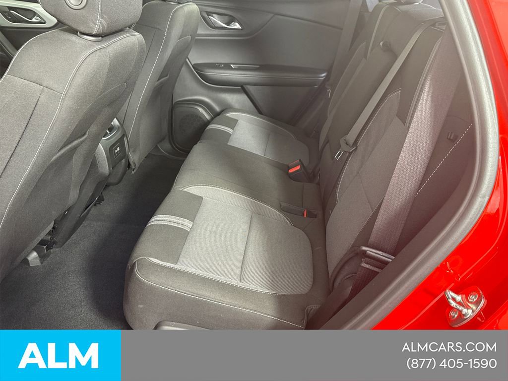Used 2025 Chevrolet Blazer LT image 24