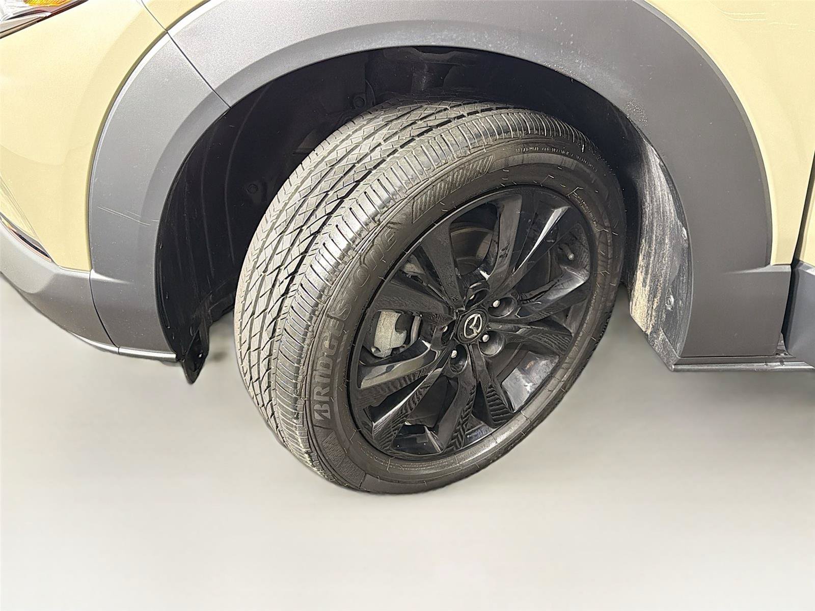 Used 2025 MAZDA CX-30 Carbon AWD/4WD image 37