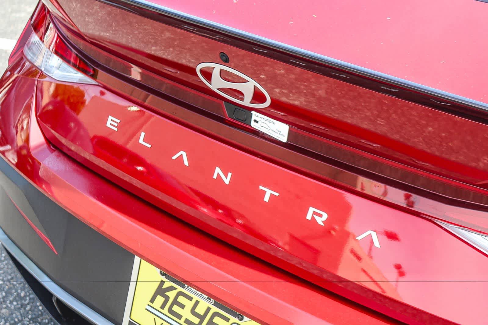 Certified 2025 Hyundai Elantra Sport w/ Cargo Package FWD image 9