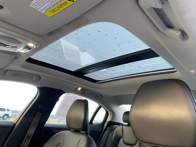 Used 2020 Volvo S60 T5 Momentum w/ Protection Package Premier image 13