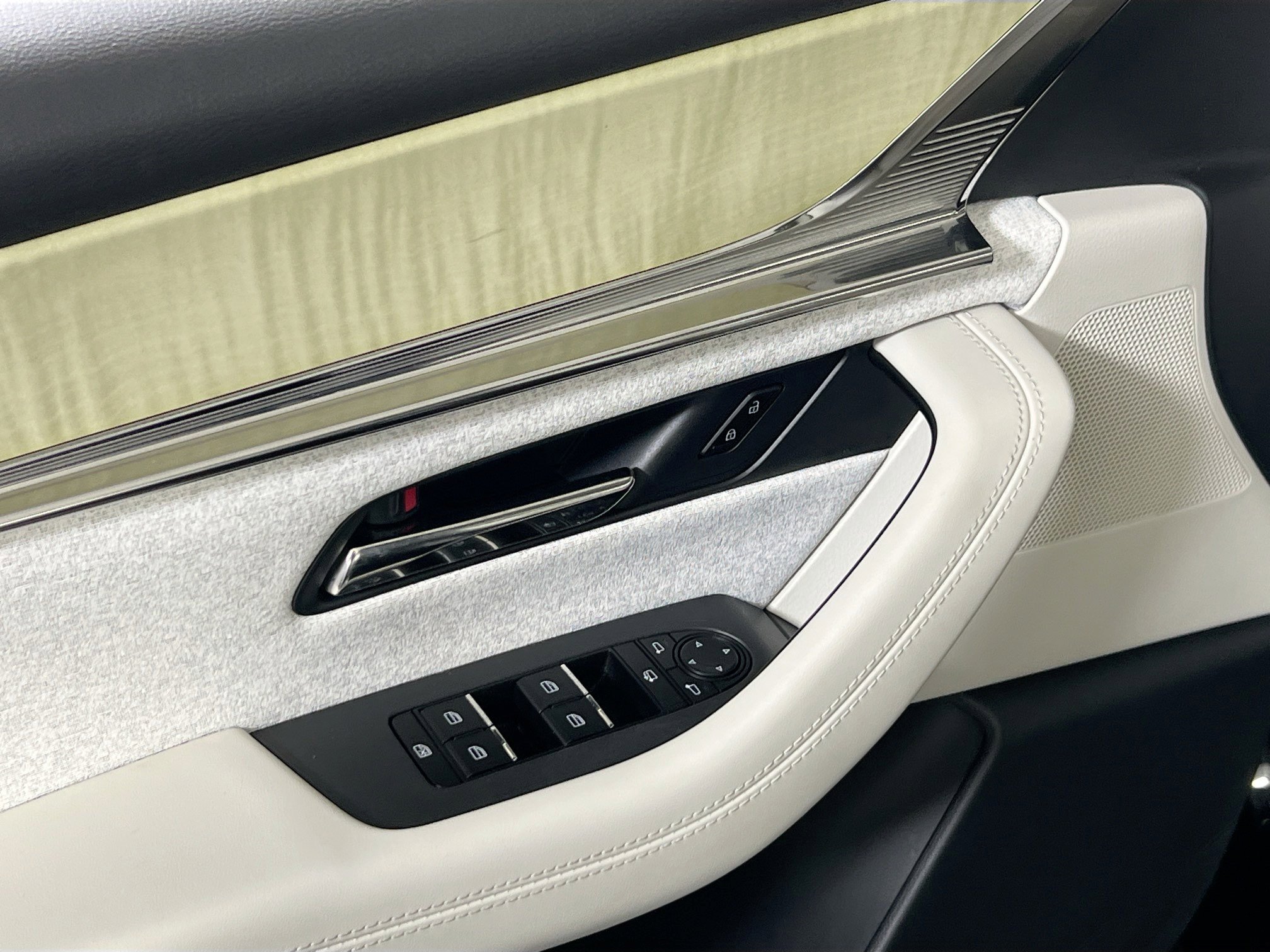 Used 2024 MAZDA CX-90 3.3 Turbo S w/ Premium Plus image 18