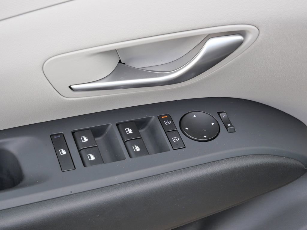Used 2025 Hyundai Tucson SEL FWD image 34