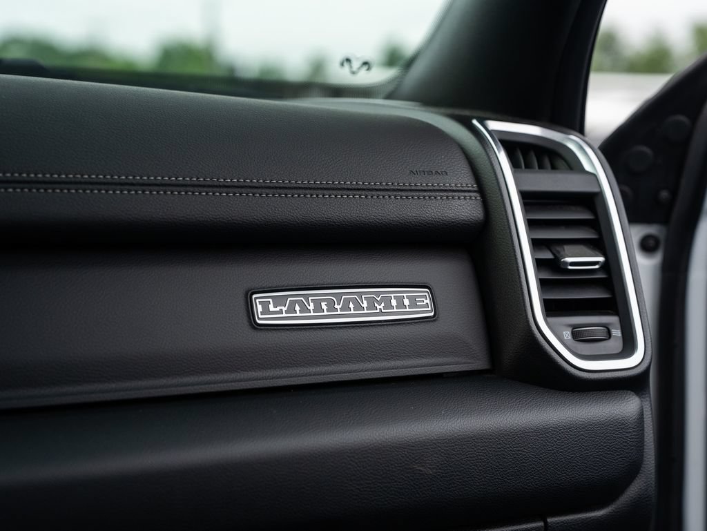 New 2026 RAM 2500 Laramie AWD/4WD image 25