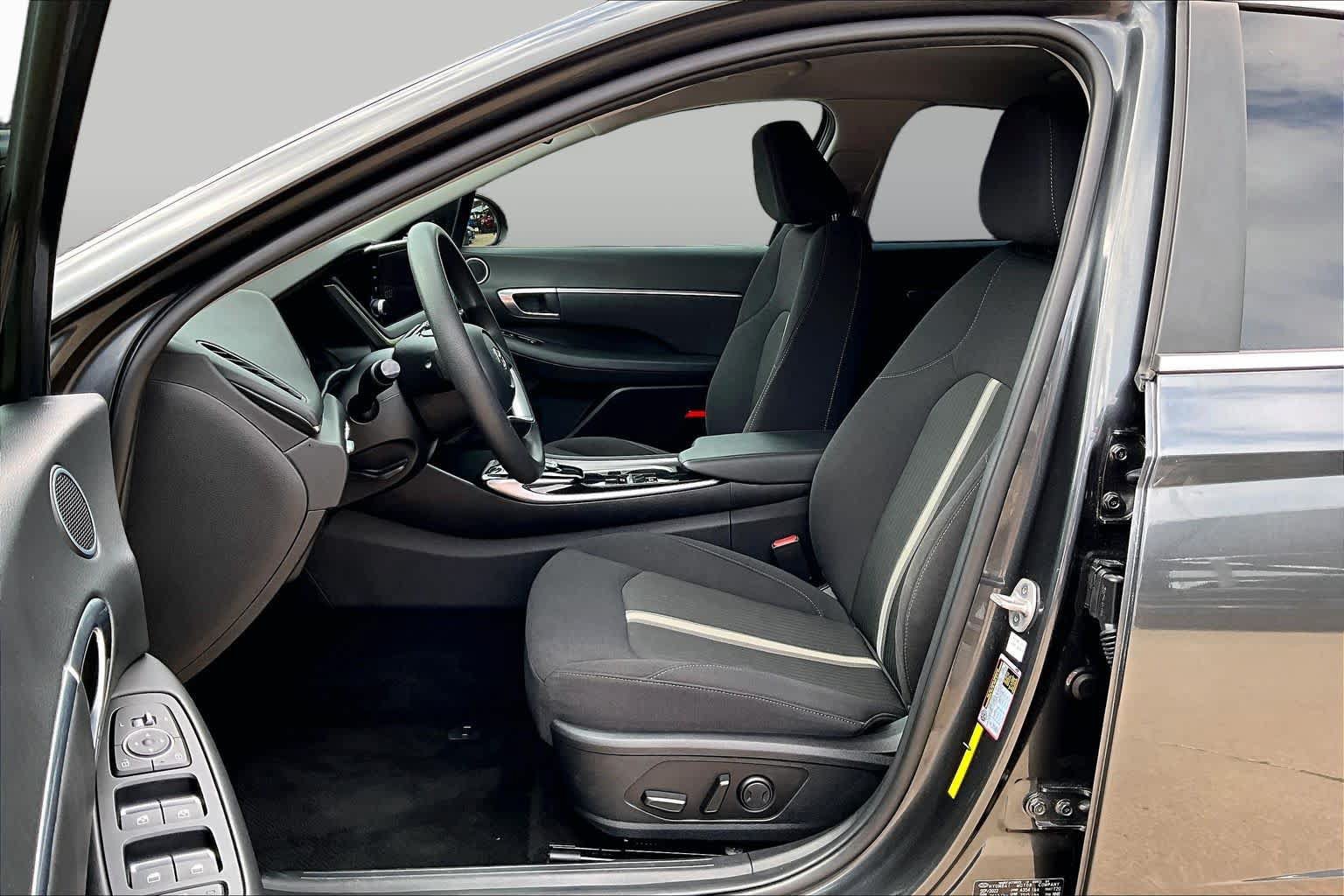 Used 2023 Hyundai Sonata SEL FWD image 8