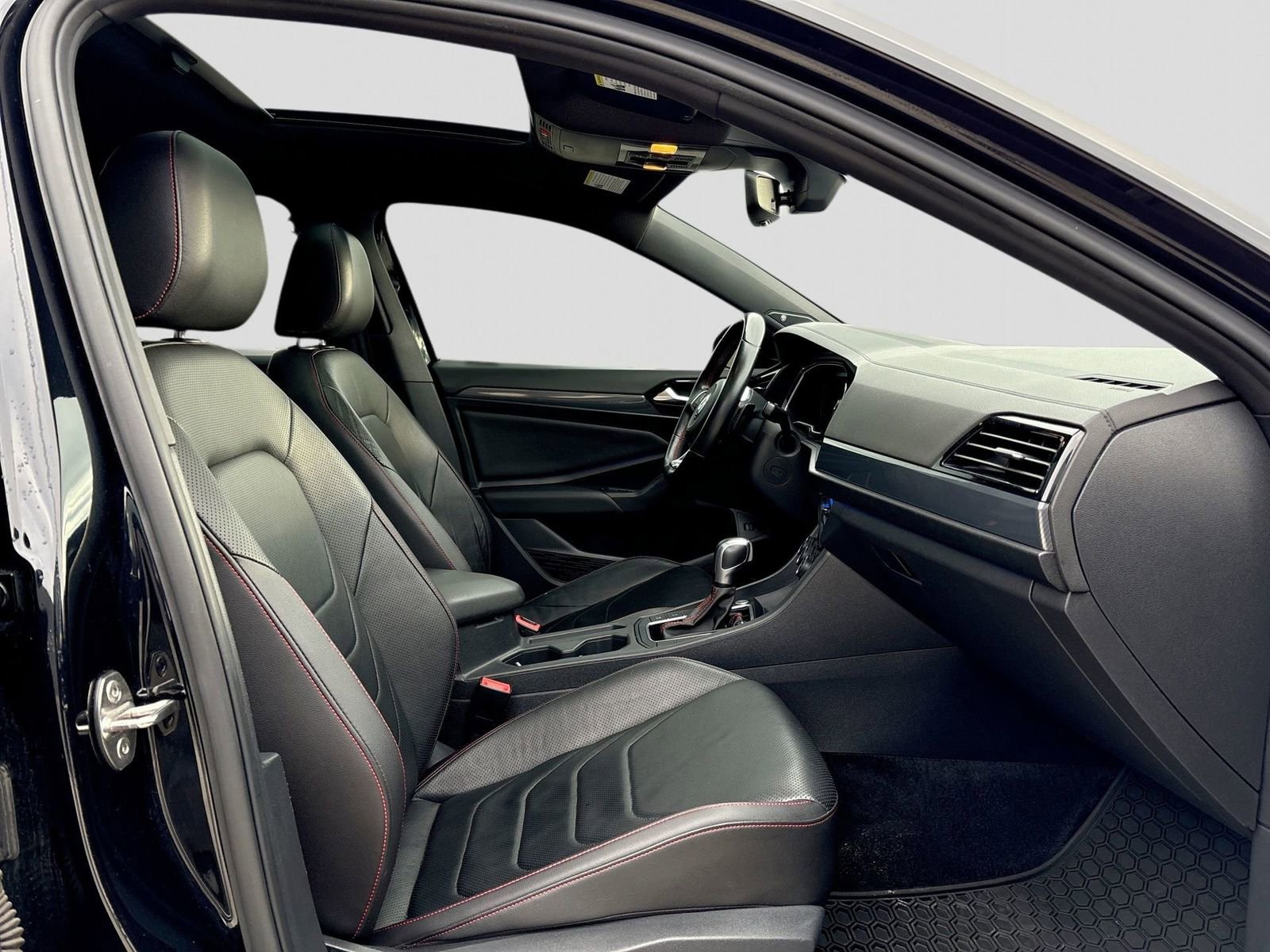 Used 2021 Volkswagen Jetta GLI Autobahn image 8