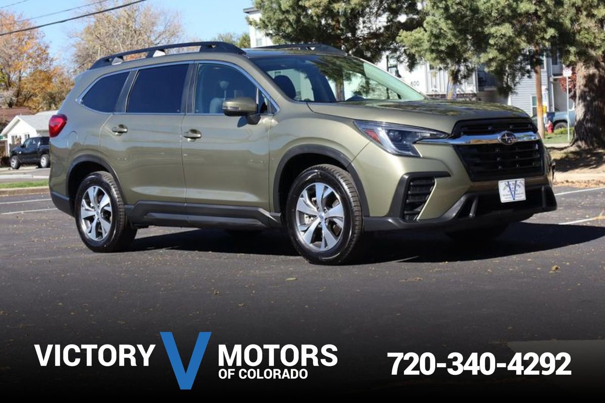Used 2023 Subaru Ascent Premium w/ Convenience Package image 1