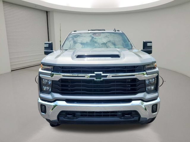 New 2026 Chevrolet Silverado 3500 LT w/ All Star Edition AWD/4WD image 2