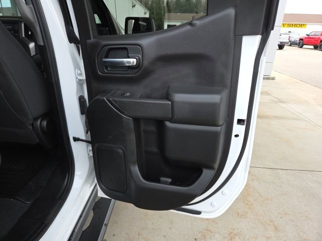 Used 2020 Chevrolet Silverado 1500 Custom w/ Custom Value Package image 47