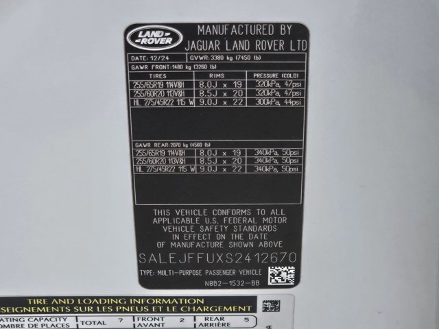 Used 2025 Land Rover Defender 130 S AWD/4WD image 26