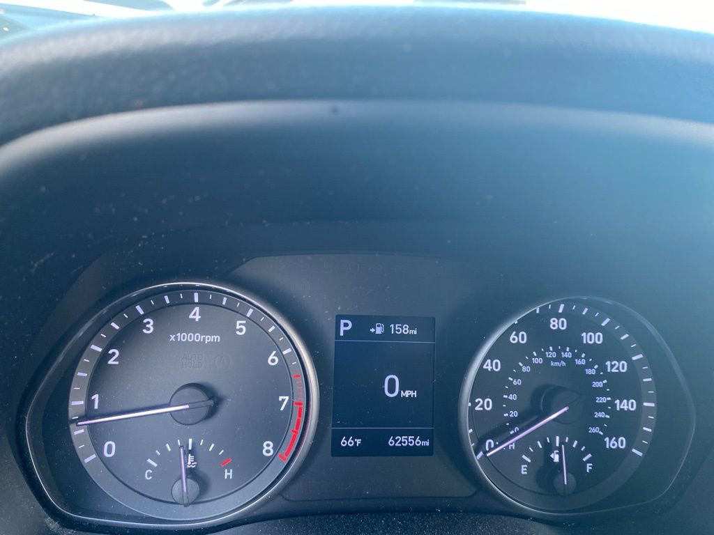 Used 2020 Hyundai Elantra GT image 15