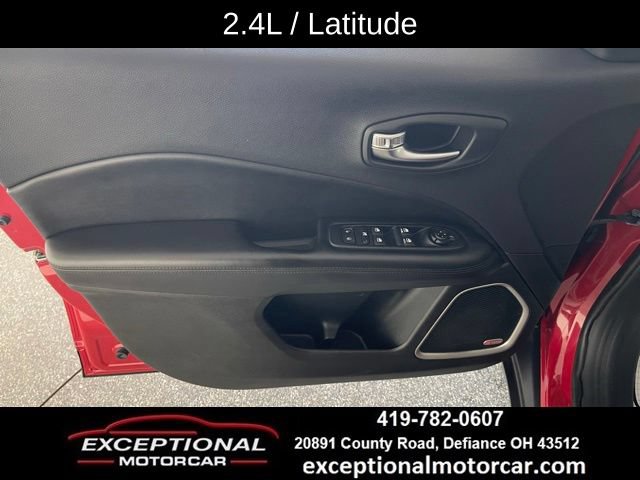 Used 2019 Jeep Compass Latitude FWD image 35