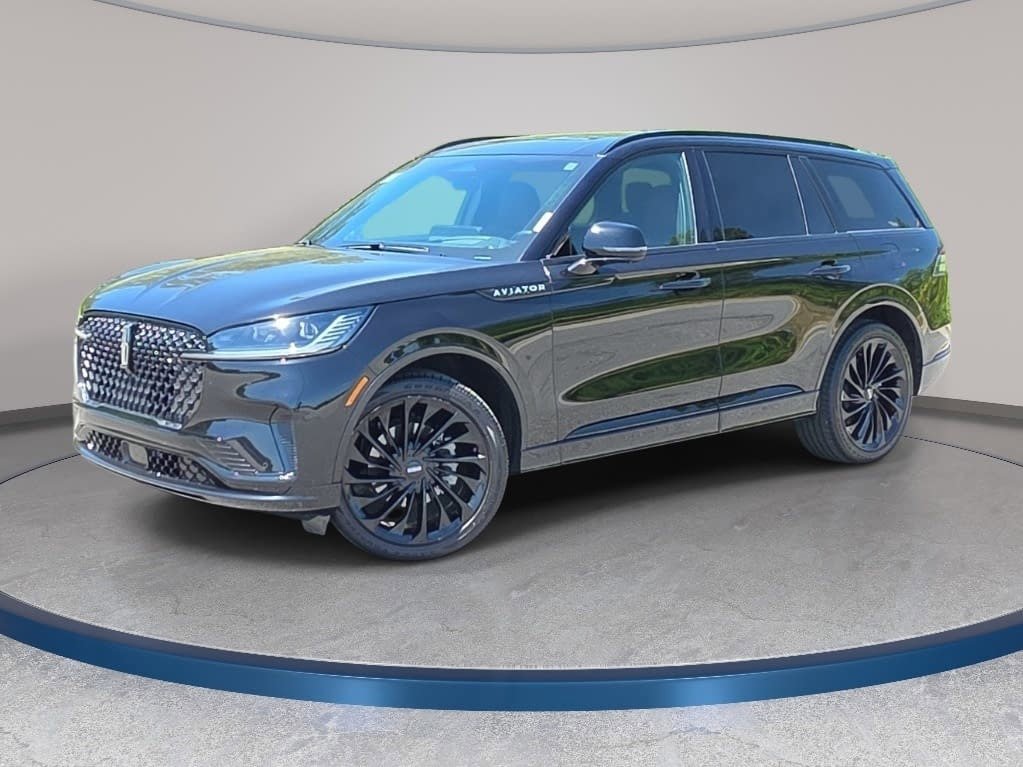 Used 2025 Lincoln Aviator Reserve w/ Equipment Group 201A AWD/4WD image 1