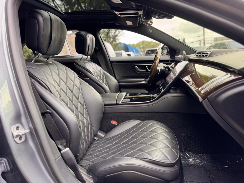 Used 2022 Mercedes-Benz S 580 4MATIC Sedan image 30