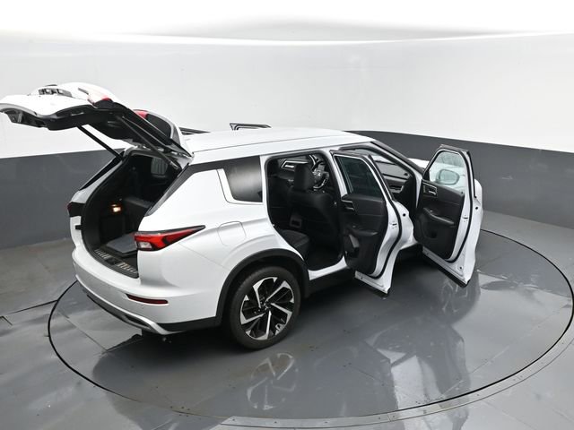 Used 2023 Mitsubishi Outlander SE AWD/4WD image 30