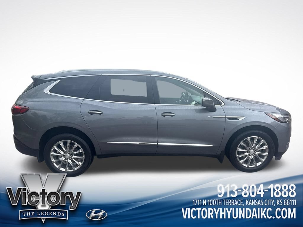 Used 2021 Buick Enclave Premium w/ Sun and Sites Package AWD/4WD image 8