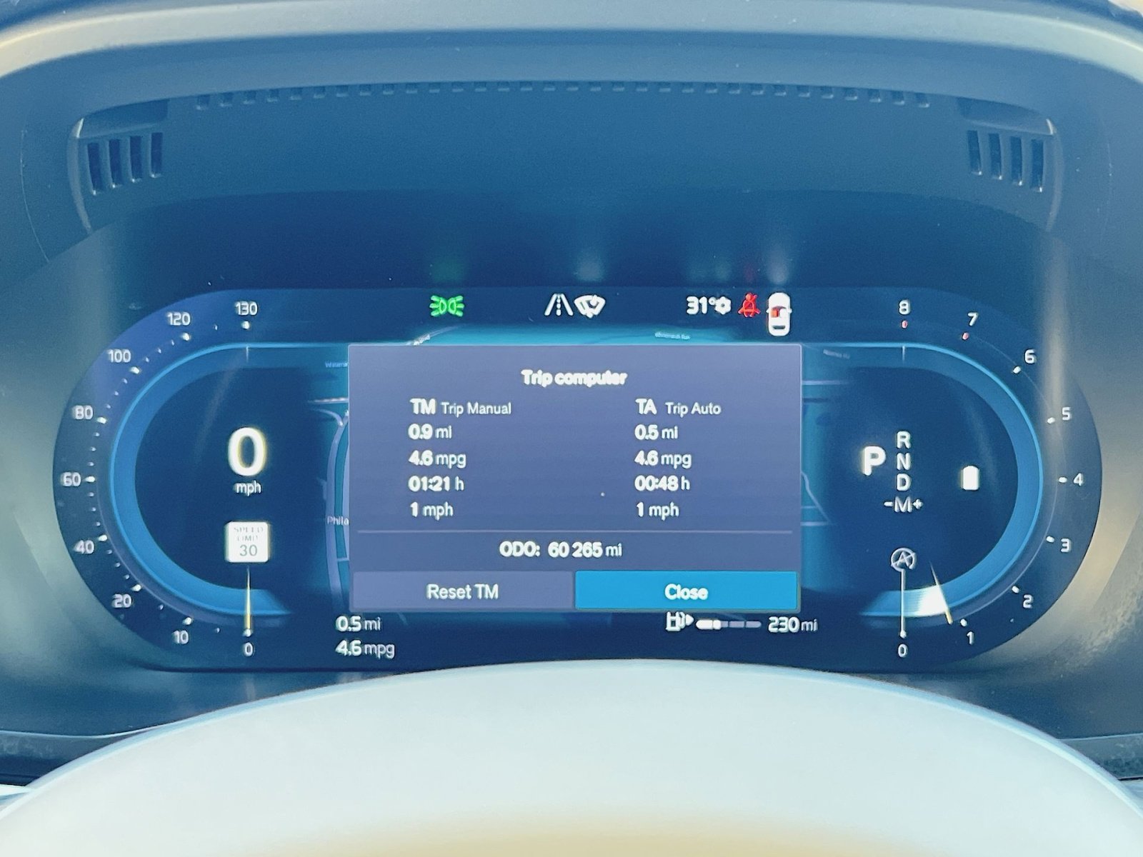 Used 2023 Volvo XC60 B5 Plus image 17