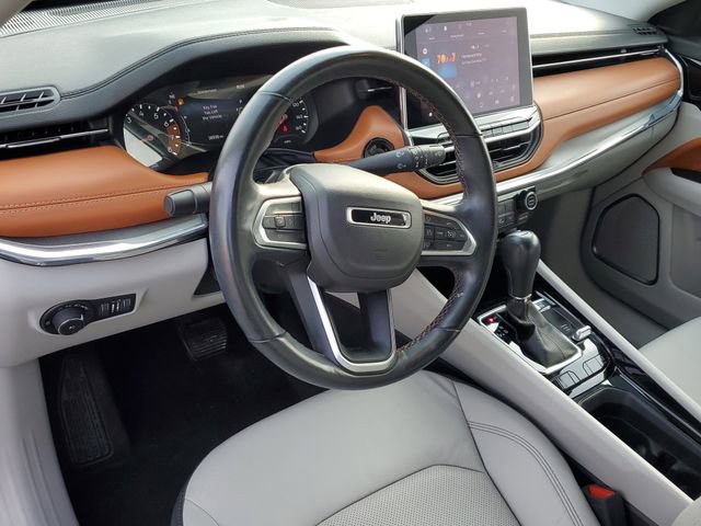 Certified 2022 Jeep Compass Limited image 13