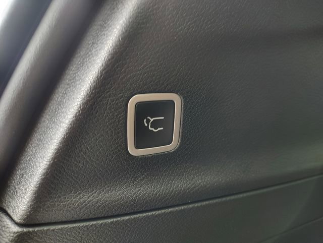 New 2026 Chrysler Pacifica Select FWD image 35