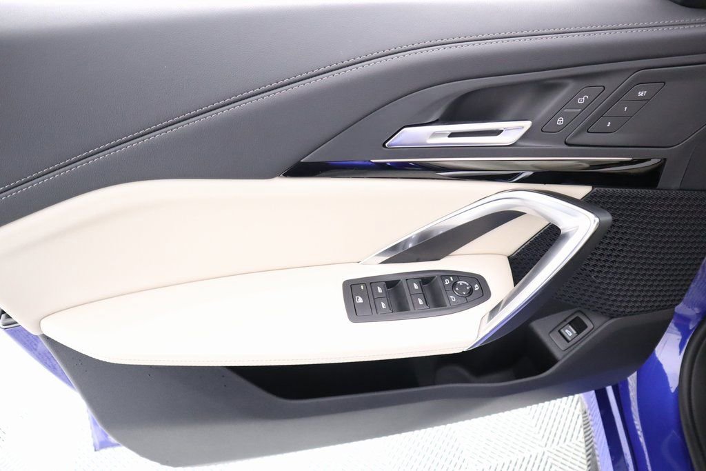 New 2025 BMW X1 xDrive28i AWD/4WD image 18