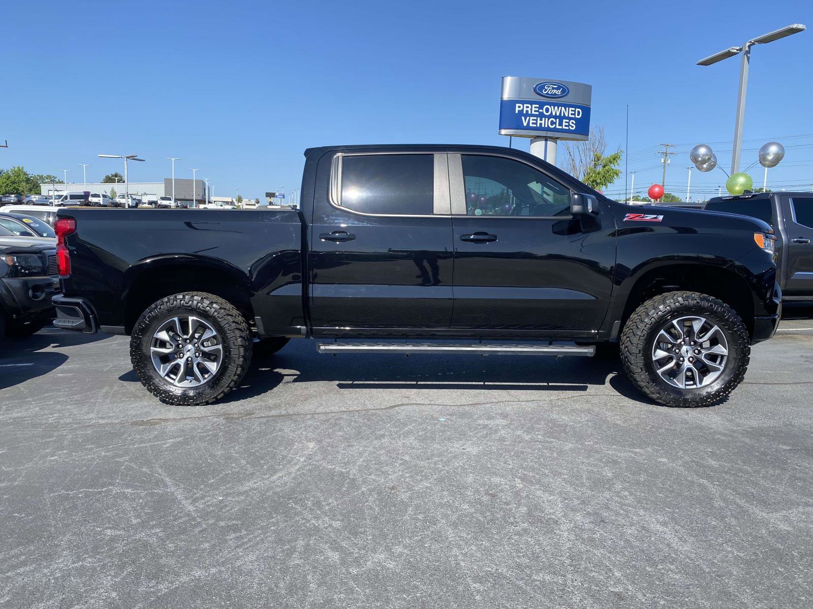 Used 2024 Chevrolet Silverado 1500 RST w/ RST All Star Premium Package AWD/4WD image 8
