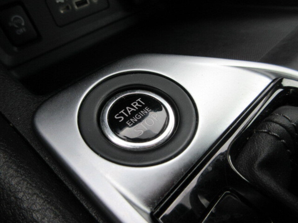 Used 2024 Nissan Sentra SV FWD image 20