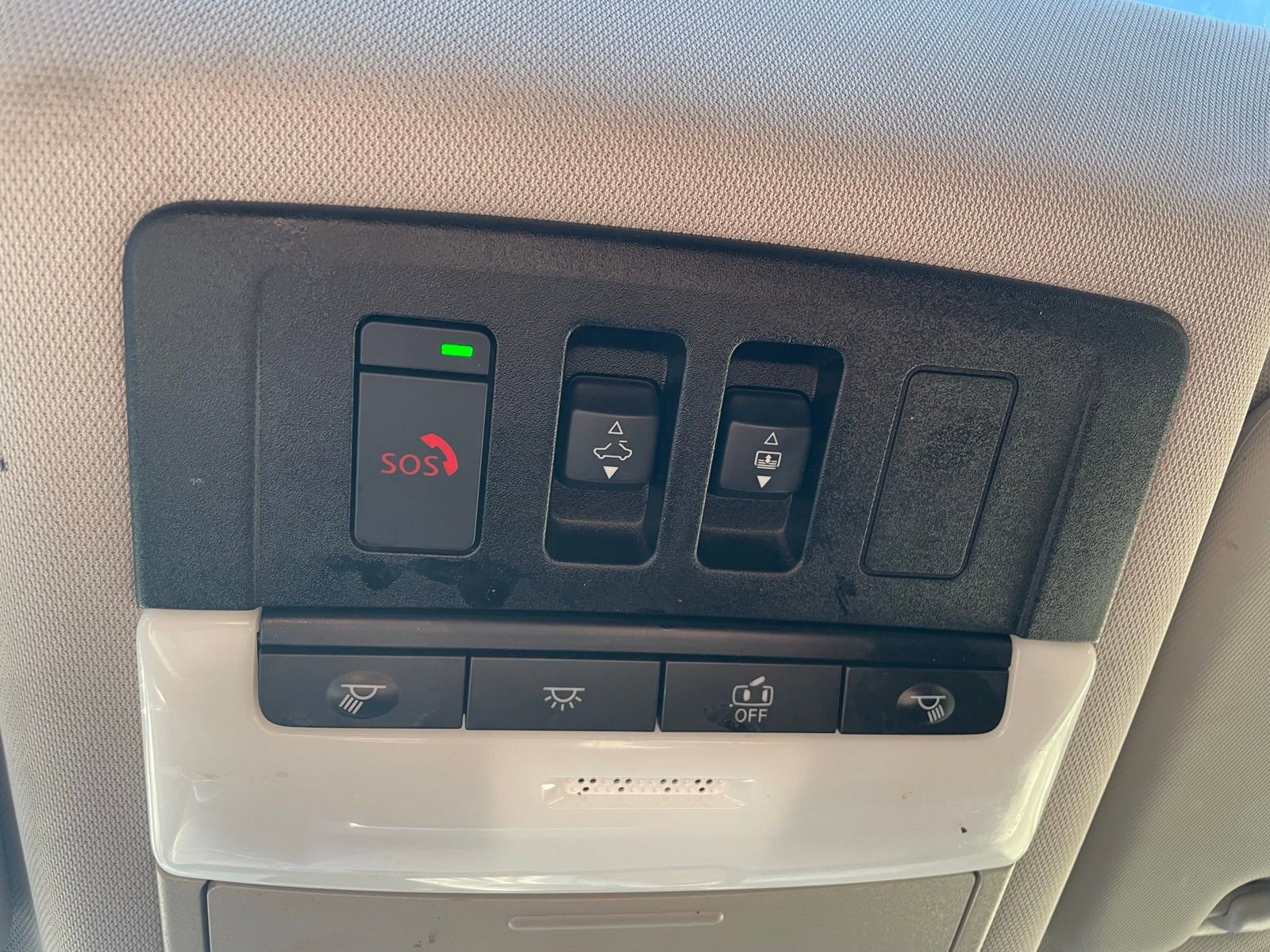 Used 2021 Nissan Rogue SL image 21