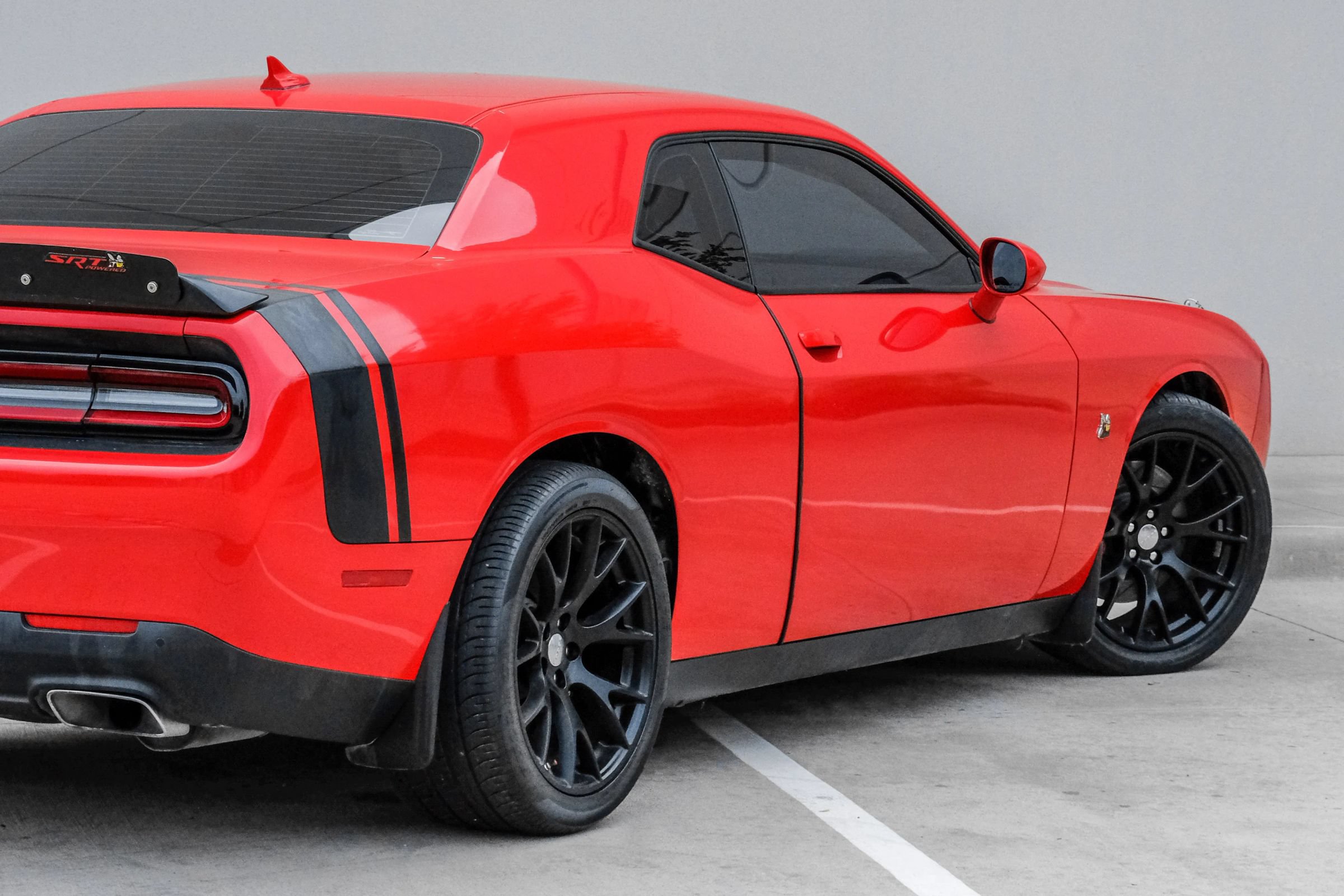 Used 2016 Dodge Challenger R/T Scat Pack RWD image 6