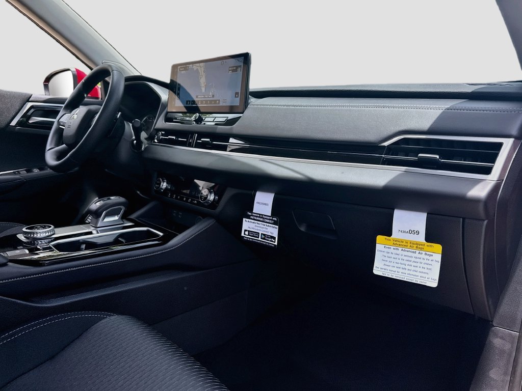 New 2026 Mitsubishi Outlander ES FWD image 30