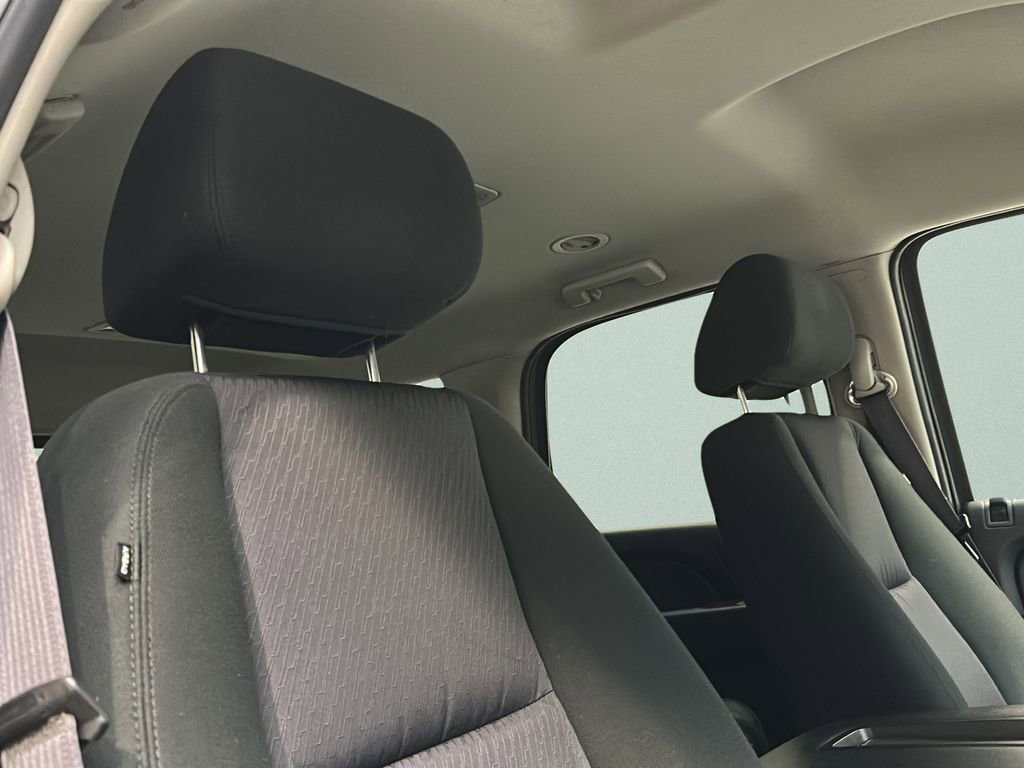 Used 2012 Chevrolet Tahoe LS w/ Convenience Package AWD/4WD image 17