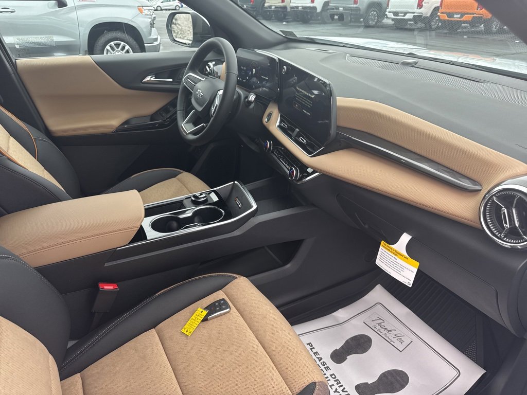 New 2026 Chevrolet Equinox ACTIV w/ Convenience Package III image 25