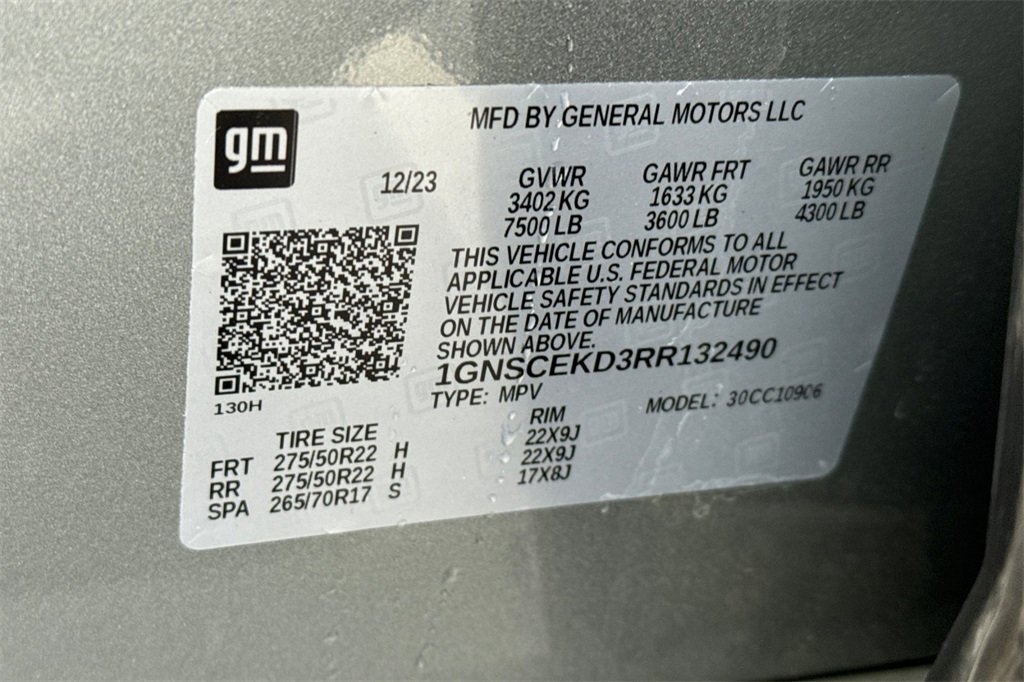 Used 2024 Chevrolet Suburban RST image 43