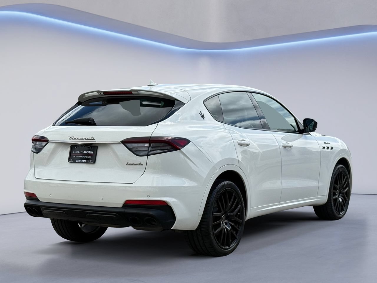 Certified 2023 Maserati Levante Modena AWD/4WD image 11