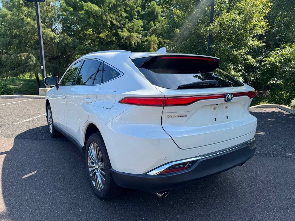 Used 2021 Toyota Venza Limited w/ Advanced Technology Package AWD/4WD image 3