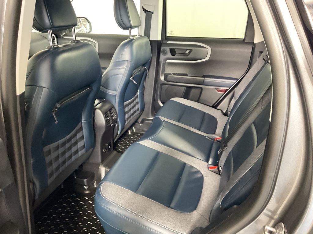 Used 2022 Ford Bronco Sport Outer Banks w/ Tech Package AWD/4WD image 19