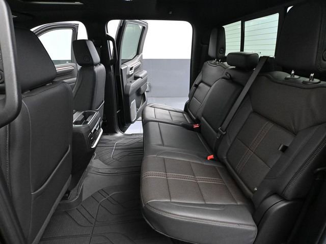 Used 2024 Chevrolet Silverado 1500 High Country w/ High Country Premium Package image 45