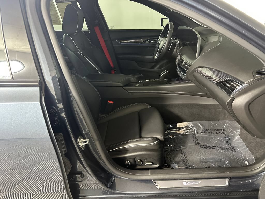 Used 2025 Cadillac CT5 V Blackwing w/ Carbon Fiber 2 Package RWD image 13