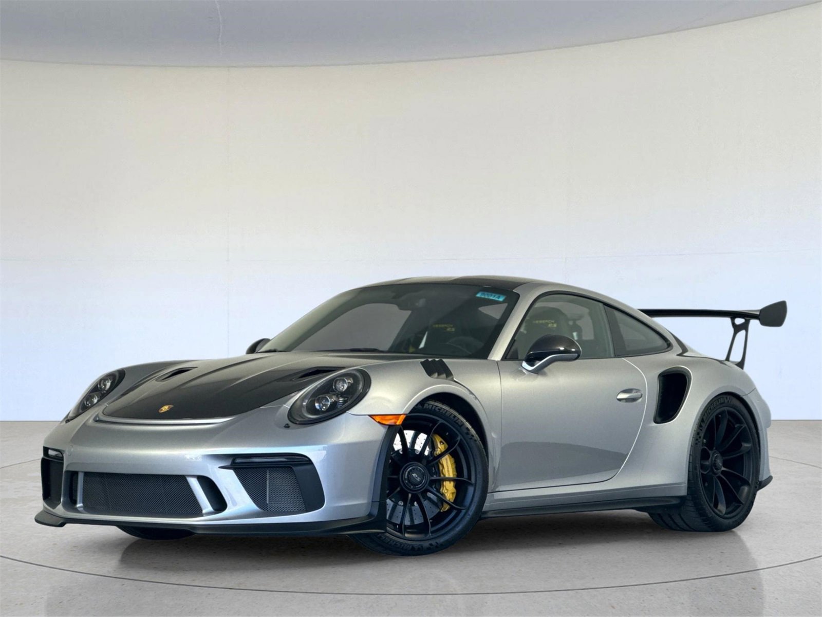 Used 2019 Porsche 911 GT3 RS image 1