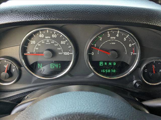 Used 2014 Jeep Wrangler Unlimited Sahara w/ Dual Top Group image 10