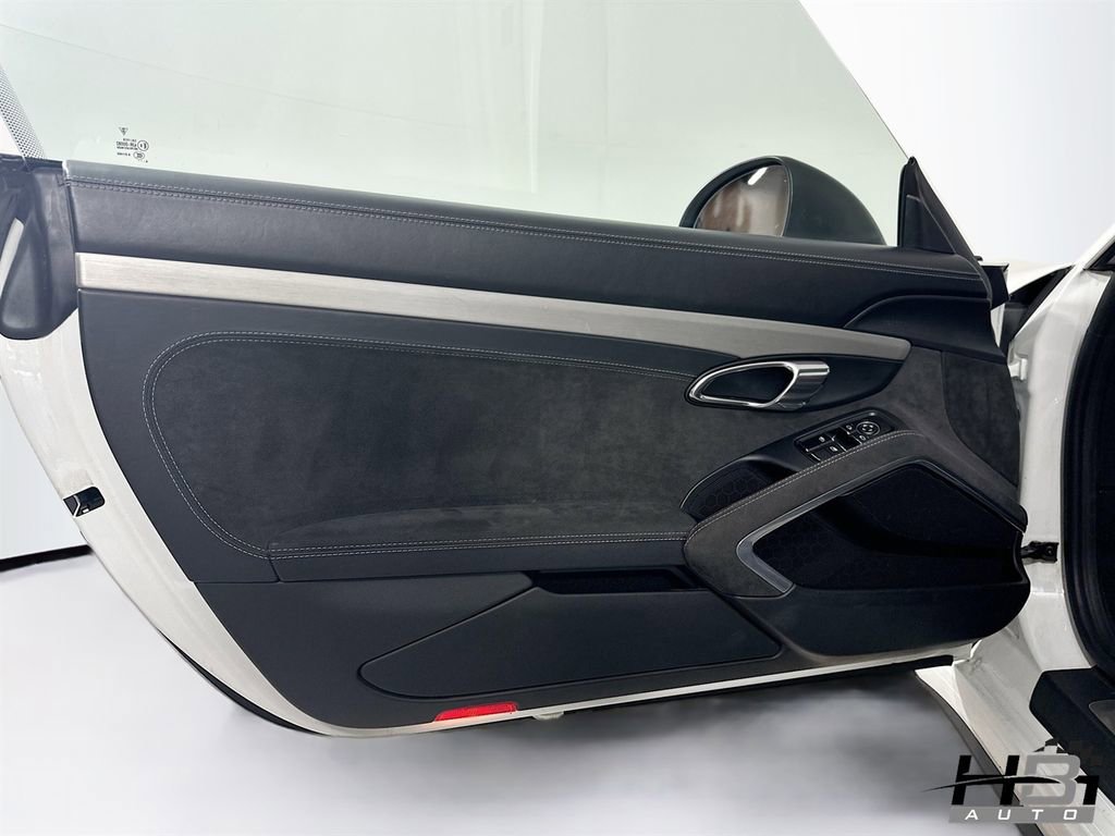 Used 2015 Porsche 911 GT3 RWD image 14