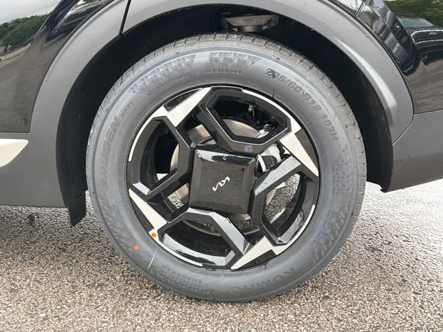 New 2026 Kia Sportage EX FWD image 25