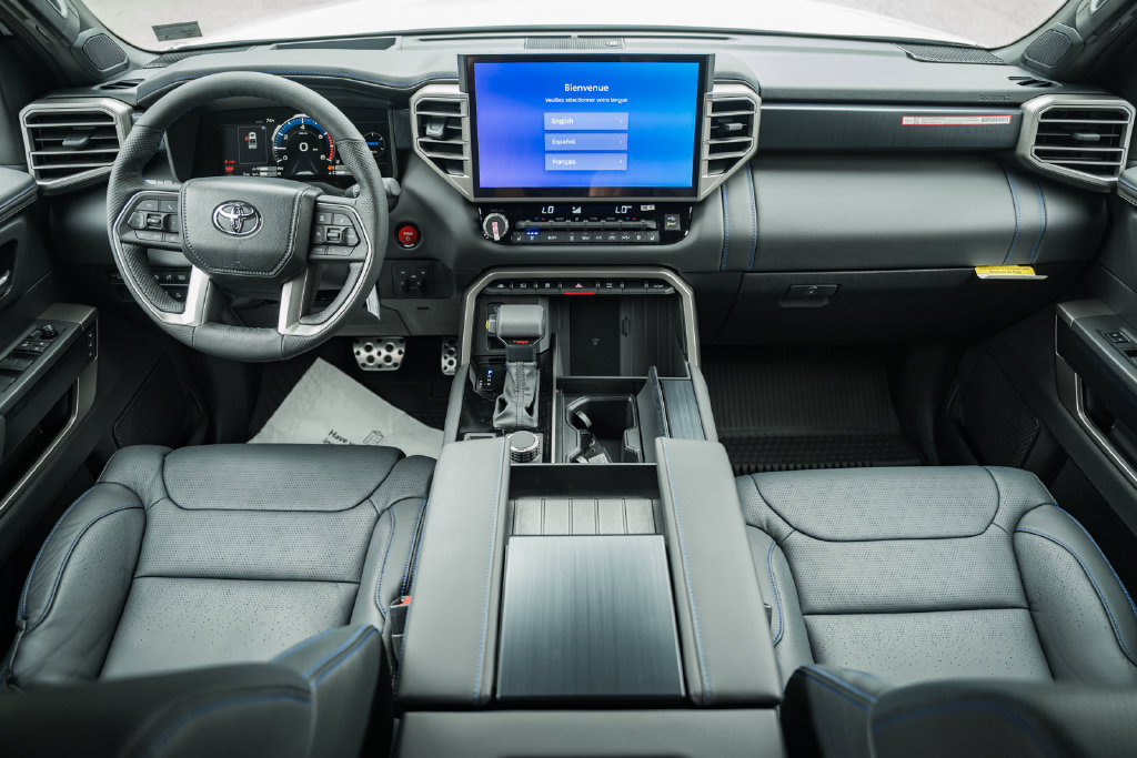 New 2026 Toyota Tundra Platinum w/ TRD Off-Road Package AWD/4WD image 19